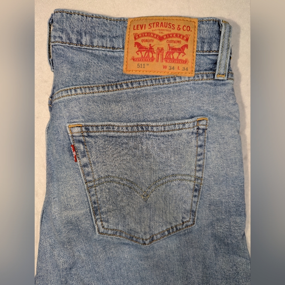 Levi's 511 Slim Fit Straight Men's Jeans light‎ Wash Tagged Size 34Wx34L